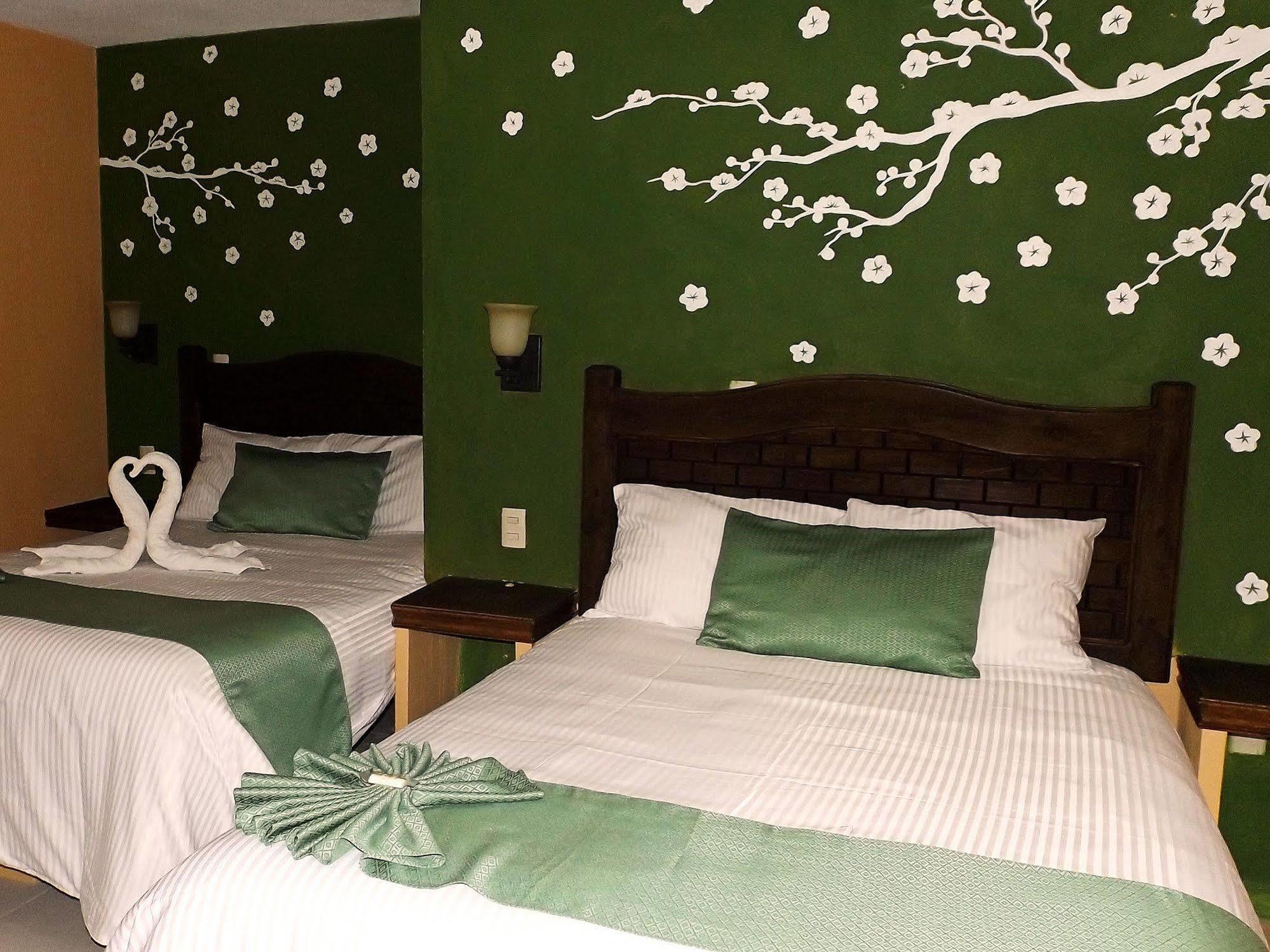 Hotel Casas